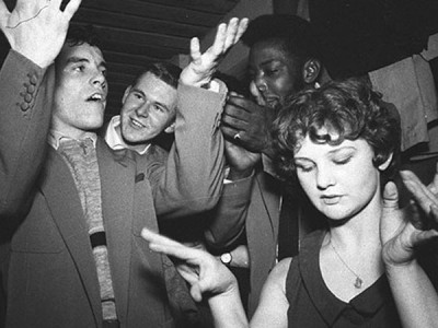 Znalezione obrazy dla zapytania 1956 cleveland rock and roll ban