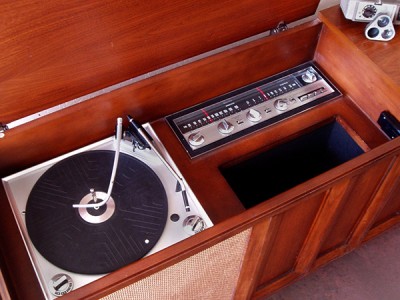 stereoconsole