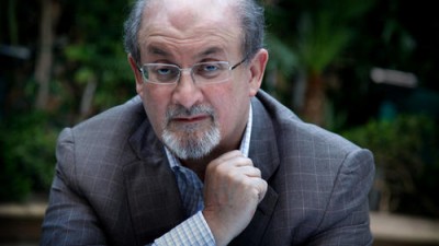 la-et-jc-salman-rushdie-says-hell-get-medieval-001