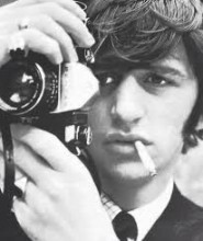 Ringo takes pictures