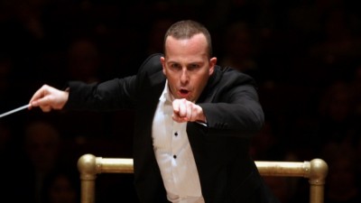 yannick-nezet-seguin-conducting-philadelphia-orchestra